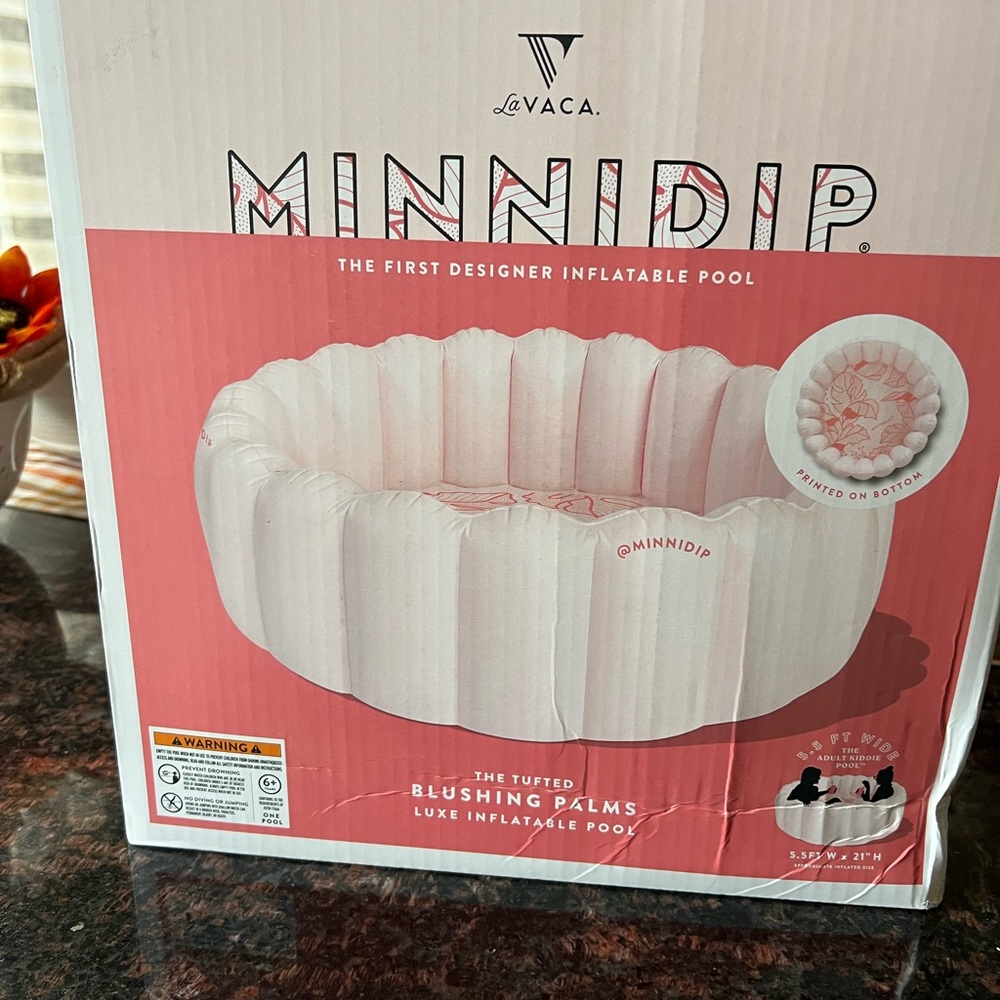 Minni Dip Inflatable Pool Blushing Palms The Tufted Luxe Inflatable Pool NEW